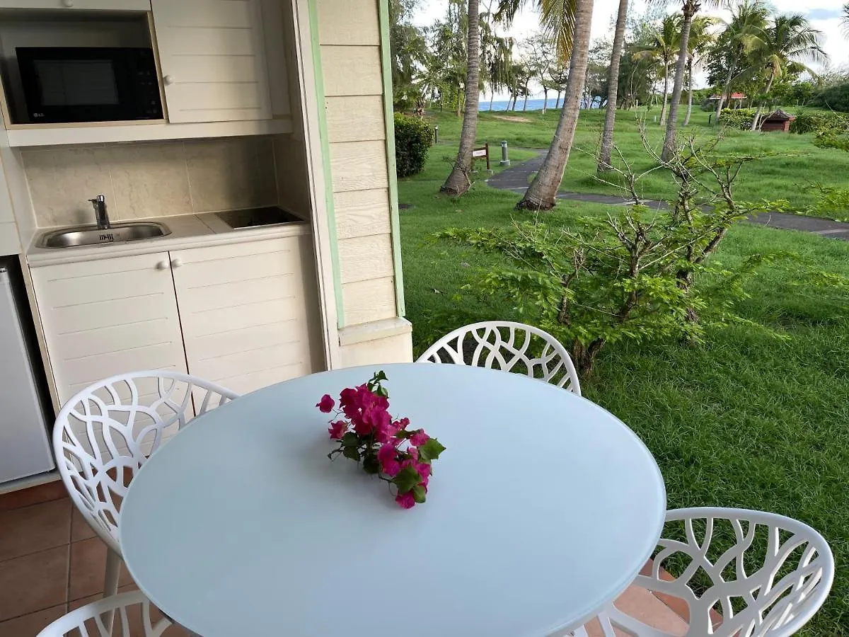 アパートホテル Sur La Plage, Village Vacances Sainte-Anne